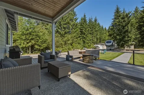 27011 162nd Street E Buckley WA 98321