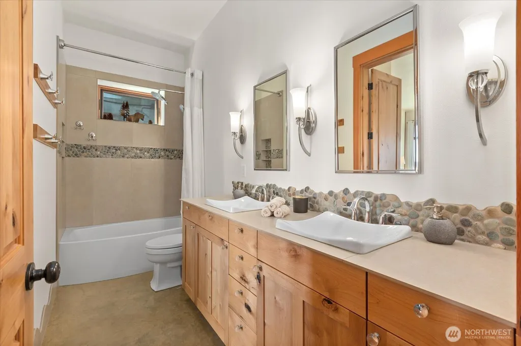 259 Willbrook Lane Lopez Island WA 98261