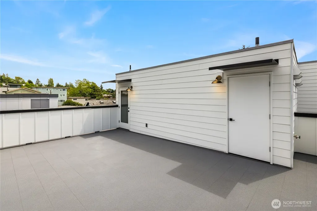 3638 Greenwood Avenue N Seattle WA 98103