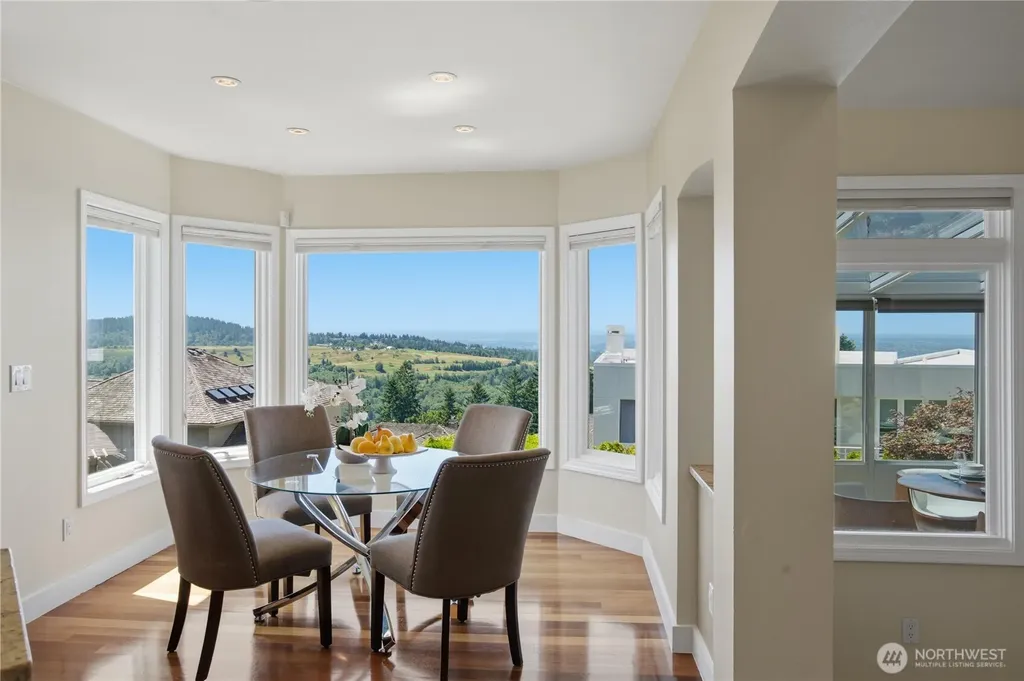 15423 SE 58th Street Bellevue WA 98006