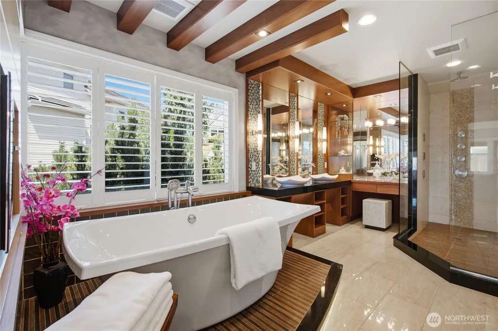 15423 SE 58th Street Bellevue WA 98006