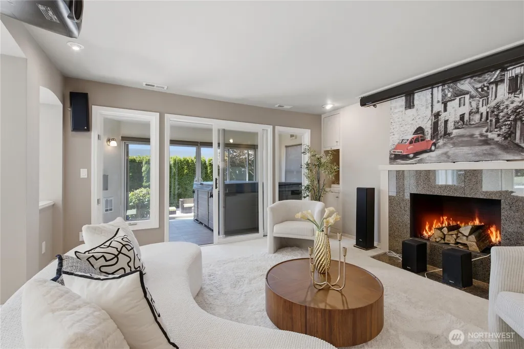 15423 SE 58th Street Bellevue WA 98006