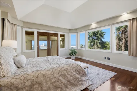 15423 SE 58th Street Bellevue WA 98006