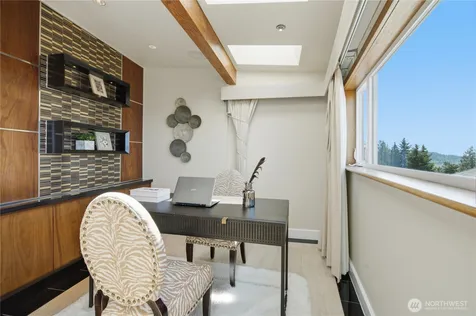 15423 SE 58th Street Bellevue WA 98006