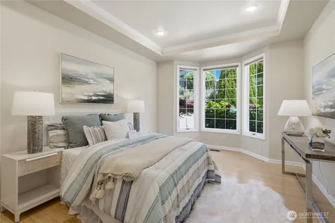 15423 SE 58th Street Bellevue WA 98006