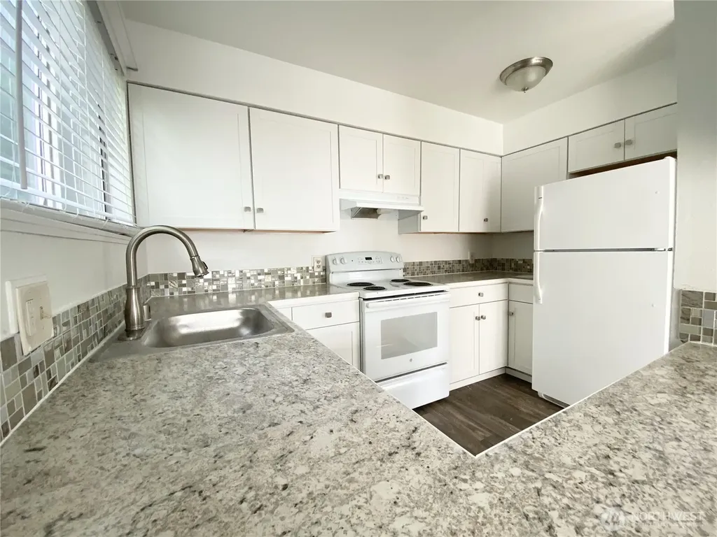16518 NE 85th Street Redmond WA 98052