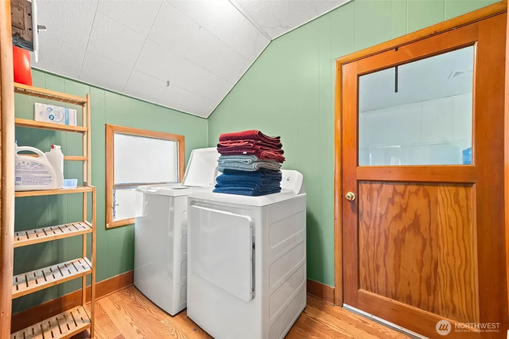 706 6th Street Hoquiam WA 98550