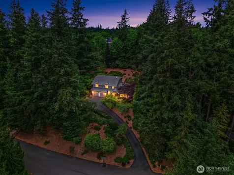 21422 SE 37th Street Sammamish WA 98075
