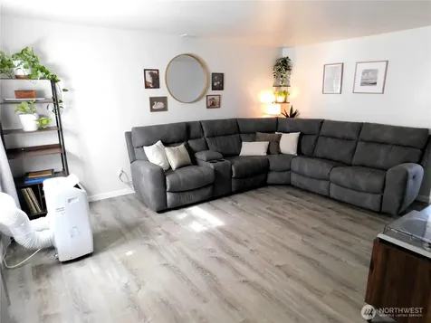4301 S 4th Avenue Everett WA 98203