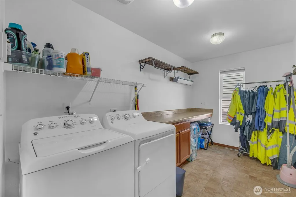 11707 22nd Street SE Lake Stevens WA 98258