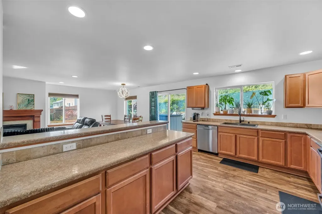 11707 22nd Street SE Lake Stevens WA 98258