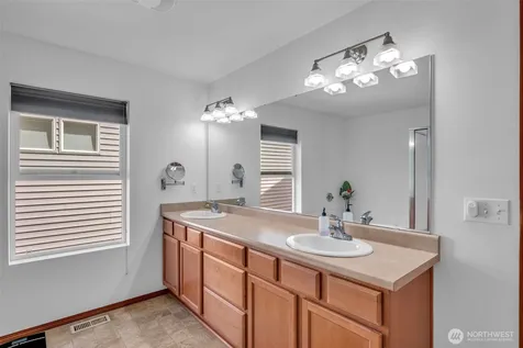 11707 22nd Street SE Lake Stevens WA 98258