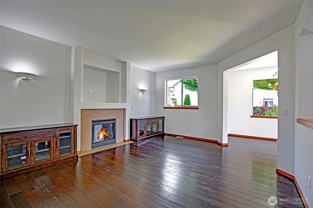 6915 282nd Place NW Stanwood WA 98292