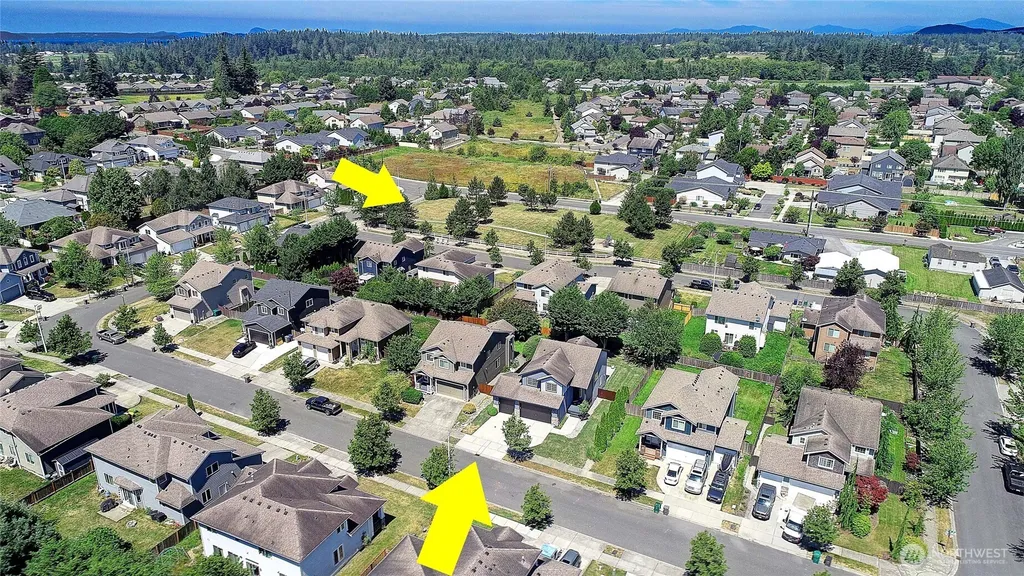 6915 282nd Place NW Stanwood WA 98292