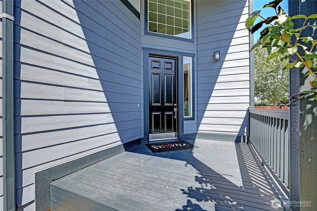 6915 282nd Place NW Stanwood WA 98292