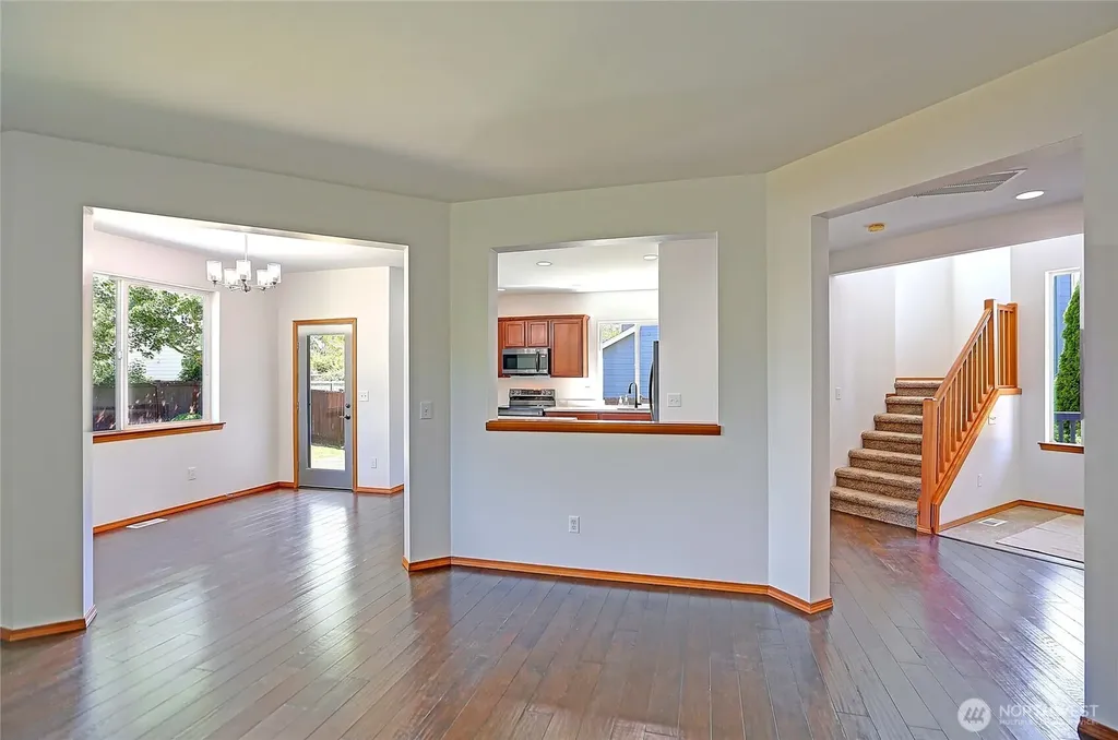 6915 282nd Place NW Stanwood WA 98292