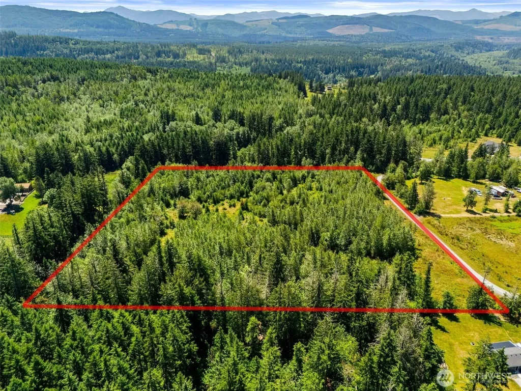 40903 80th Avenue E Eatonville WA 98328