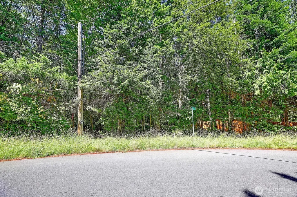 100 W Mountain View Road Camano Island WA 98282