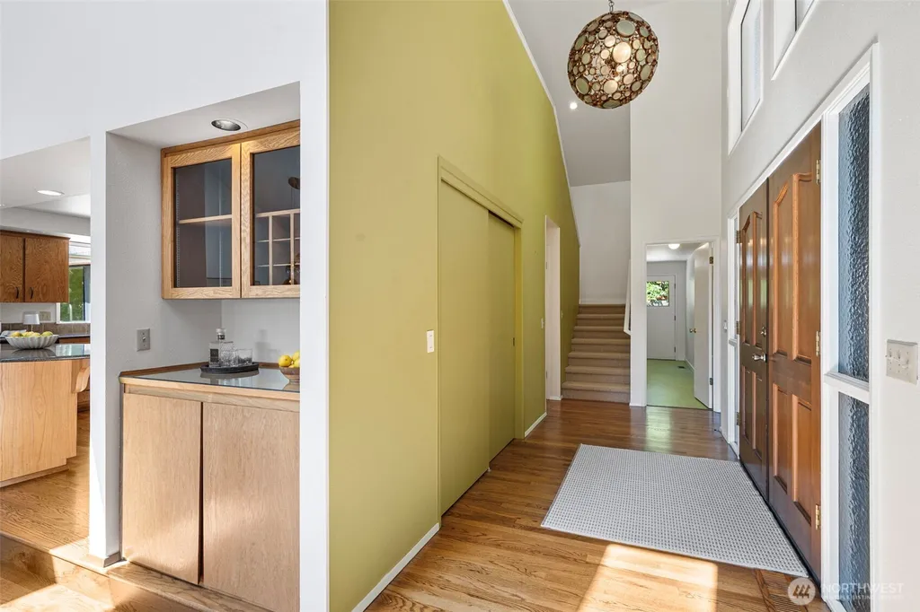 3738 NW Goldcrest Heights Olympia WA 98502