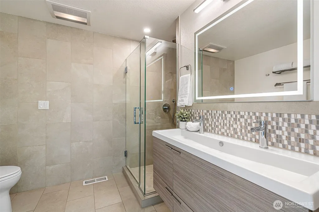 3738 NW Goldcrest Heights Olympia WA 98502