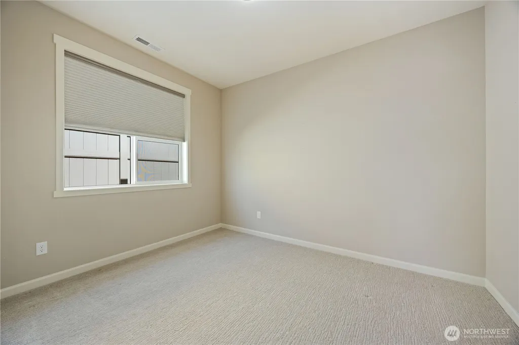 472 Sunny Brooke Lane Chelan WA 98816