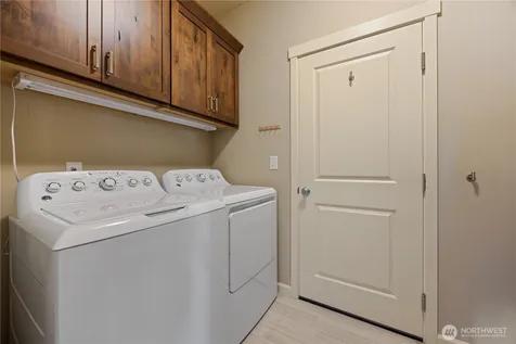 472 Sunny Brooke Lane Chelan WA 98816