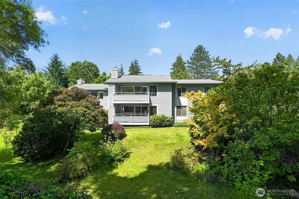 1220 6th Avenue S Edmonds WA 98020