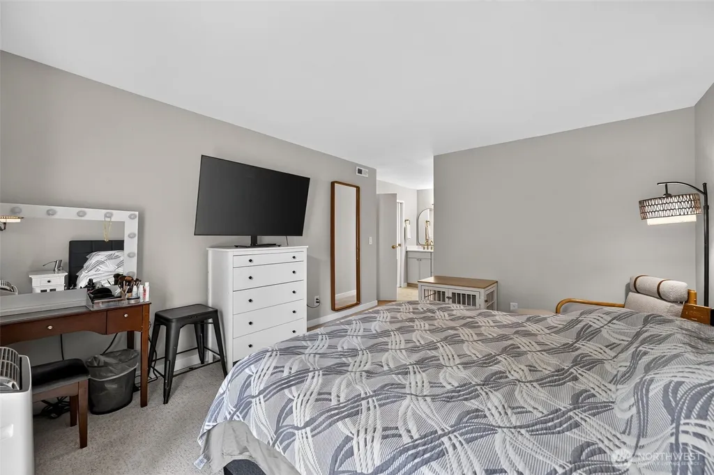 1220 6th Avenue S Edmonds WA 98020