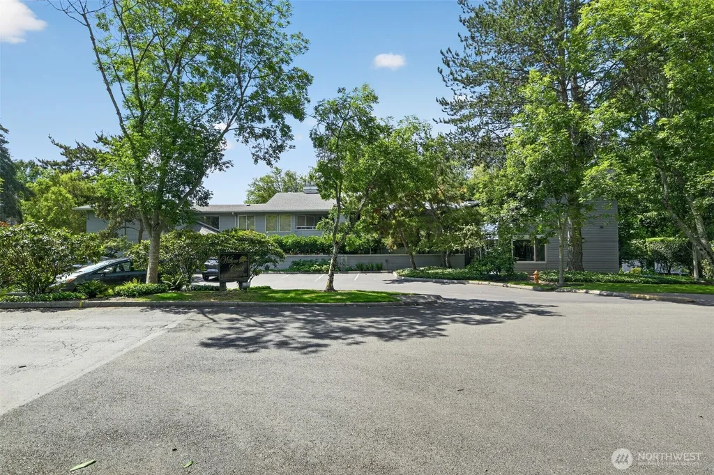 1220 6th Avenue S Edmonds WA 98020