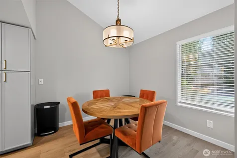 1220 6th Avenue S Edmonds WA 98020