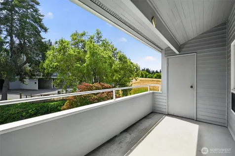 1220 6th Avenue S Edmonds WA 98020