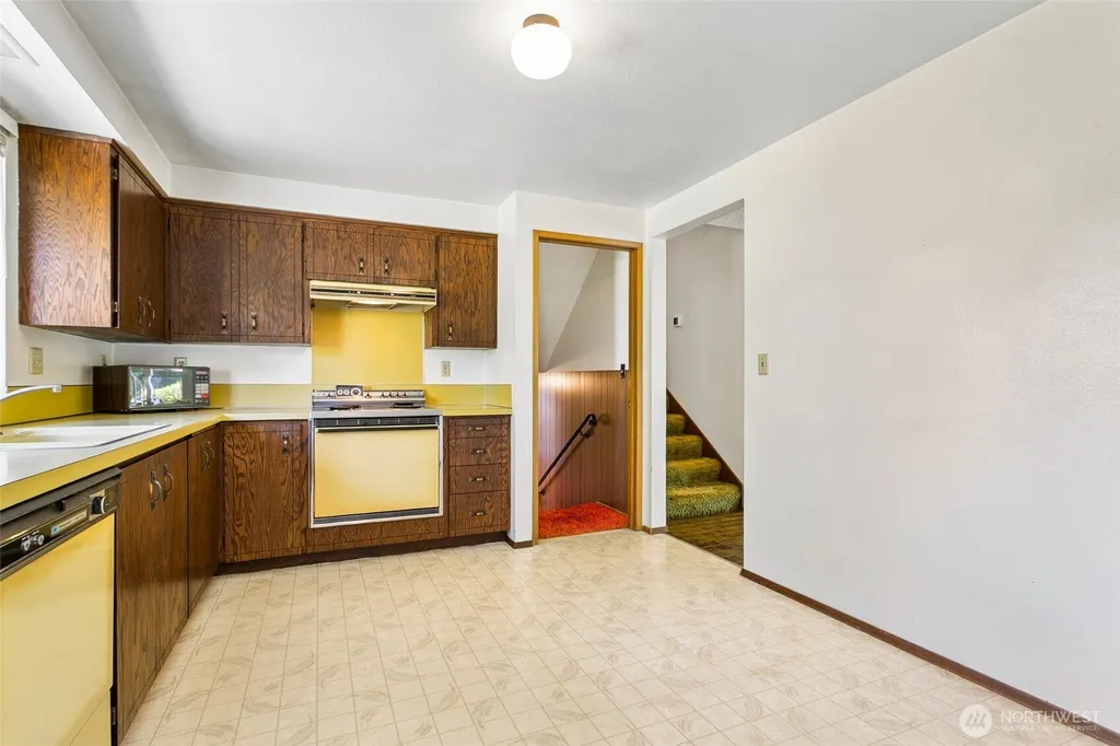 2714 SW 314th Street Federal Way WA 98023