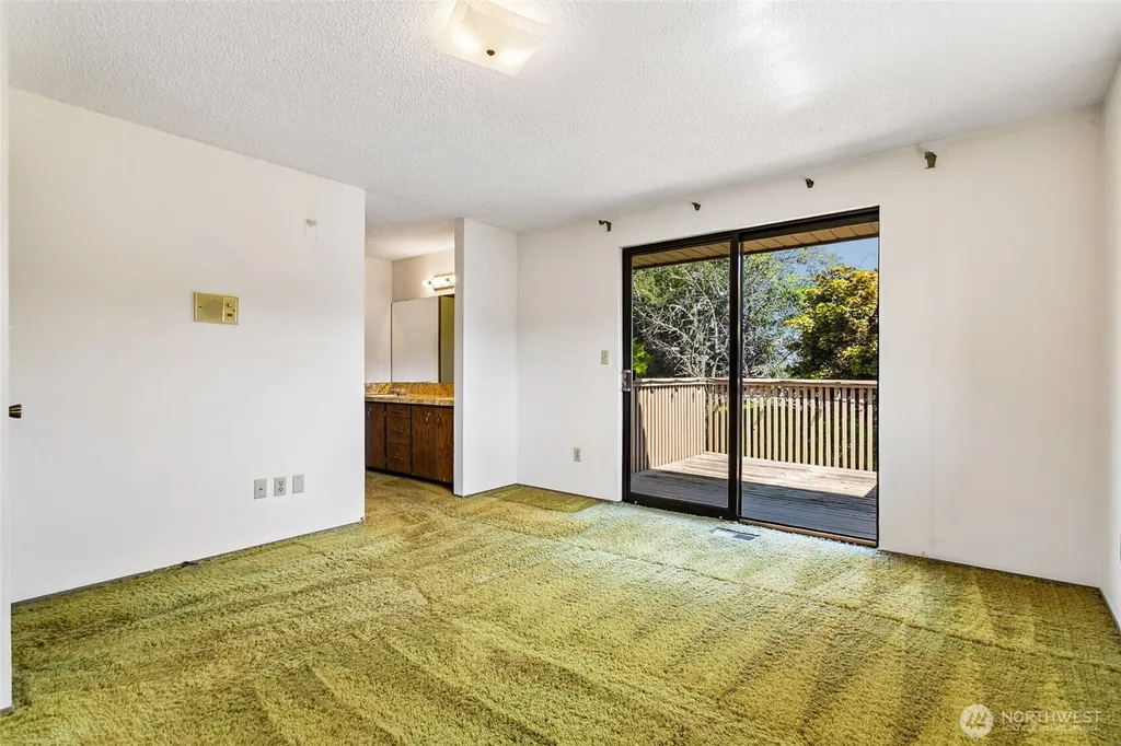 2714 SW 314th Street Federal Way WA 98023