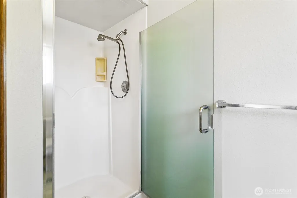 2714 SW 314th Street Federal Way WA 98023