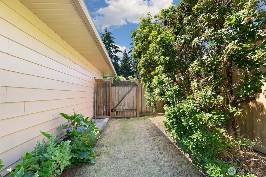 2714 SW 314th Street Federal Way WA 98023