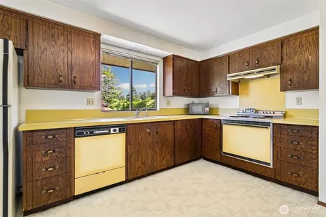 2714 SW 314th Street Federal Way WA 98023