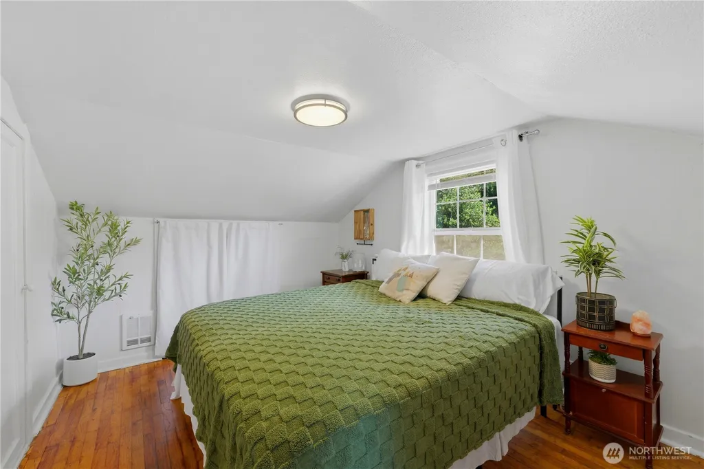 4844 W Sherman Heights Road Bremerton WA 98312