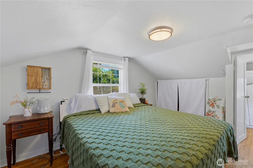 4844 W Sherman Heights Road Bremerton WA 98312