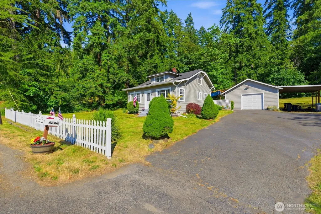 4844 W Sherman Heights Road Bremerton WA 98312