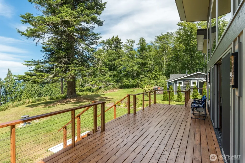 612 Maple Heights Road Camano Island WA 98282
