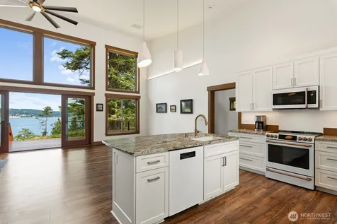 612 Maple Heights Road Camano Island WA 98282