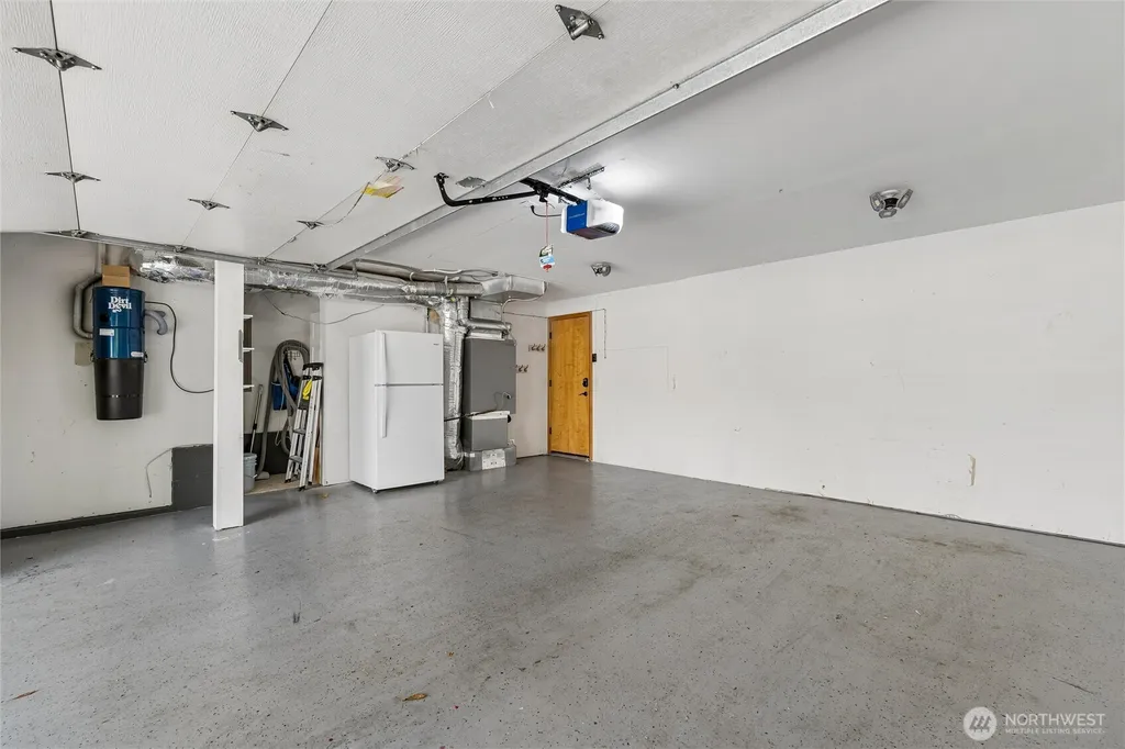 11870 SE 5th Street Bellevue WA 98005