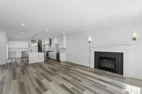 11870 SE 5th Street Bellevue WA 98005
