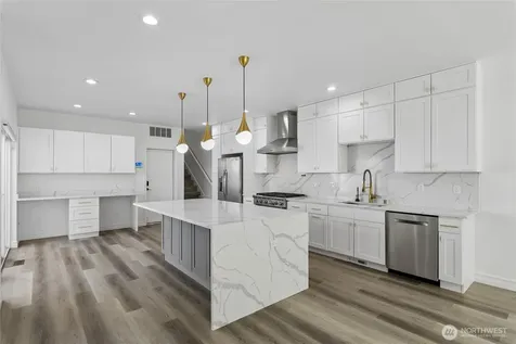 11870 SE 5th Street Bellevue WA 98005