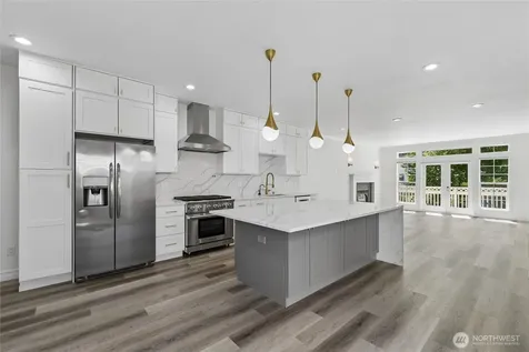 11870 SE 5th Street Bellevue WA 98005