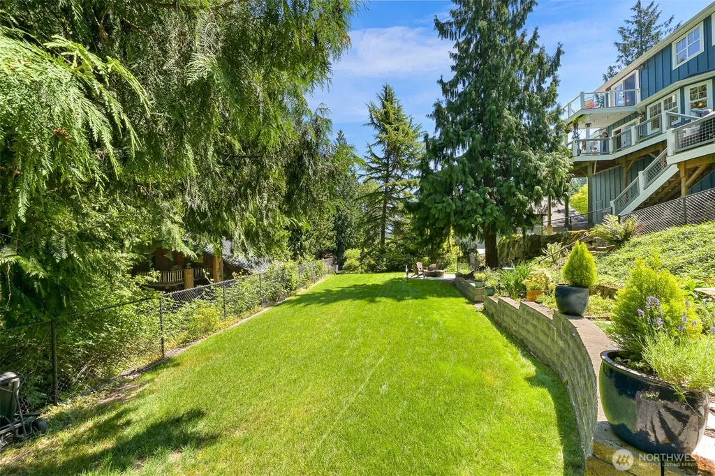 4821 Lookout Avenue Bellingham WA 98229