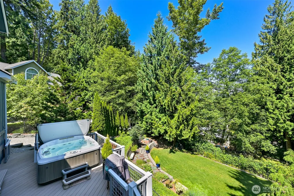 4821 Lookout Avenue Bellingham WA 98229