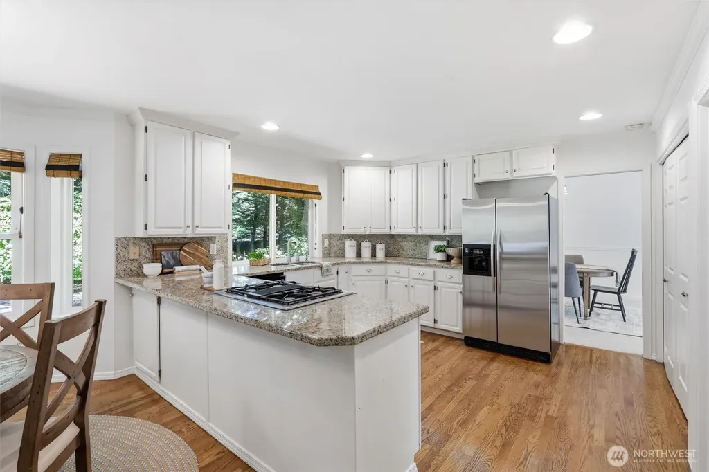 22716 NE 25th Way Sammamish WA 98074