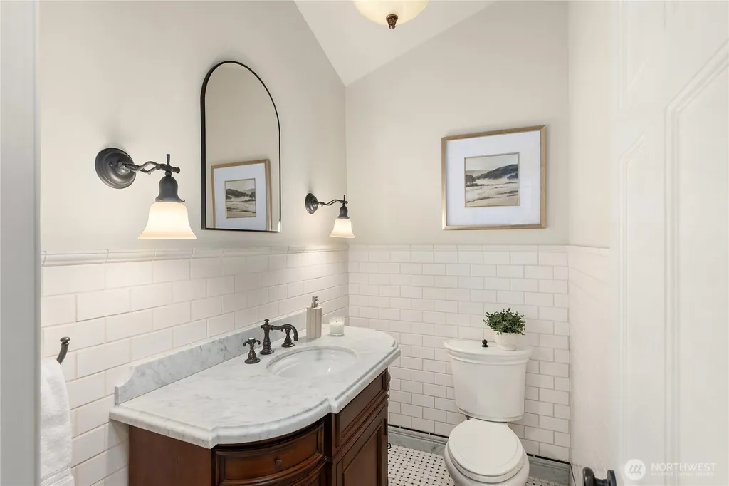5858 Crystal Springs Drive NE Bainbridge Island WA 98110