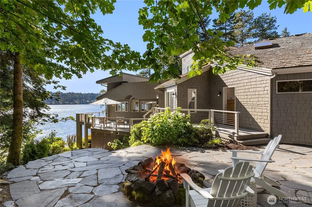 5858 Crystal Springs Drive NE Bainbridge Island WA 98110